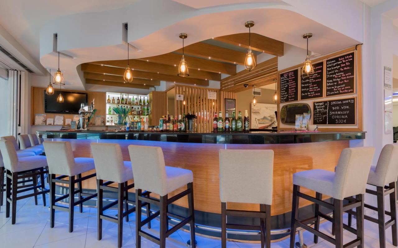 Denny'S Inn Kalamaki  Ngoại thất bức ảnh