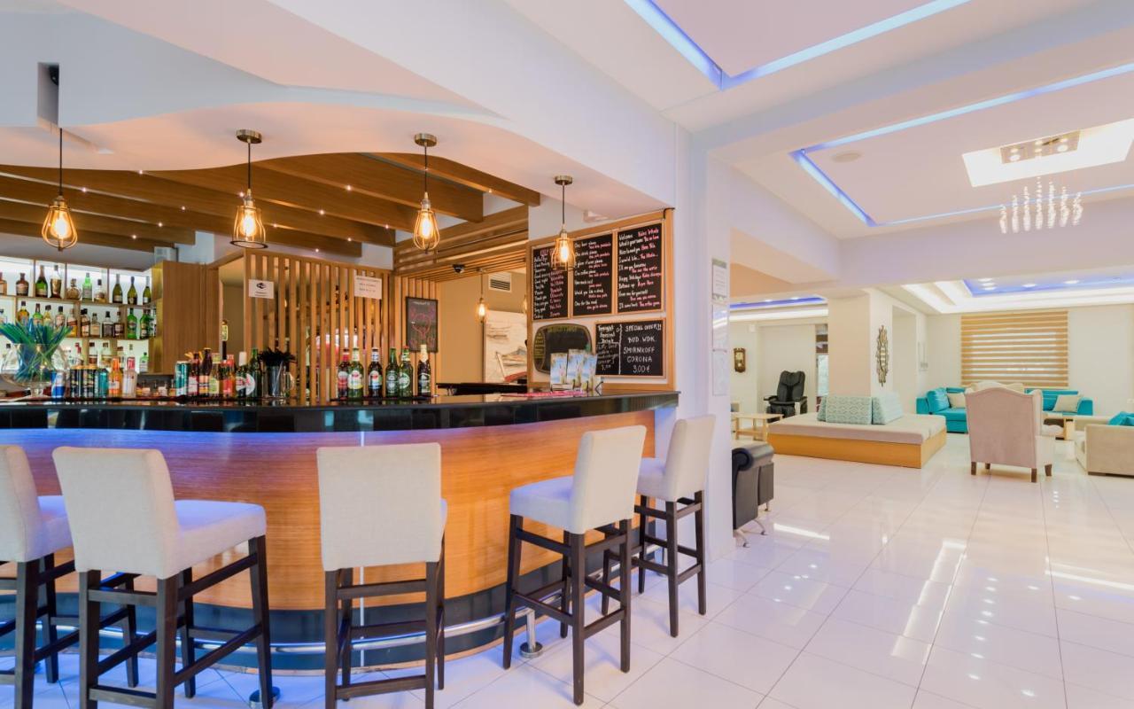 Denny'S Inn Kalamaki  Ngoại thất bức ảnh
