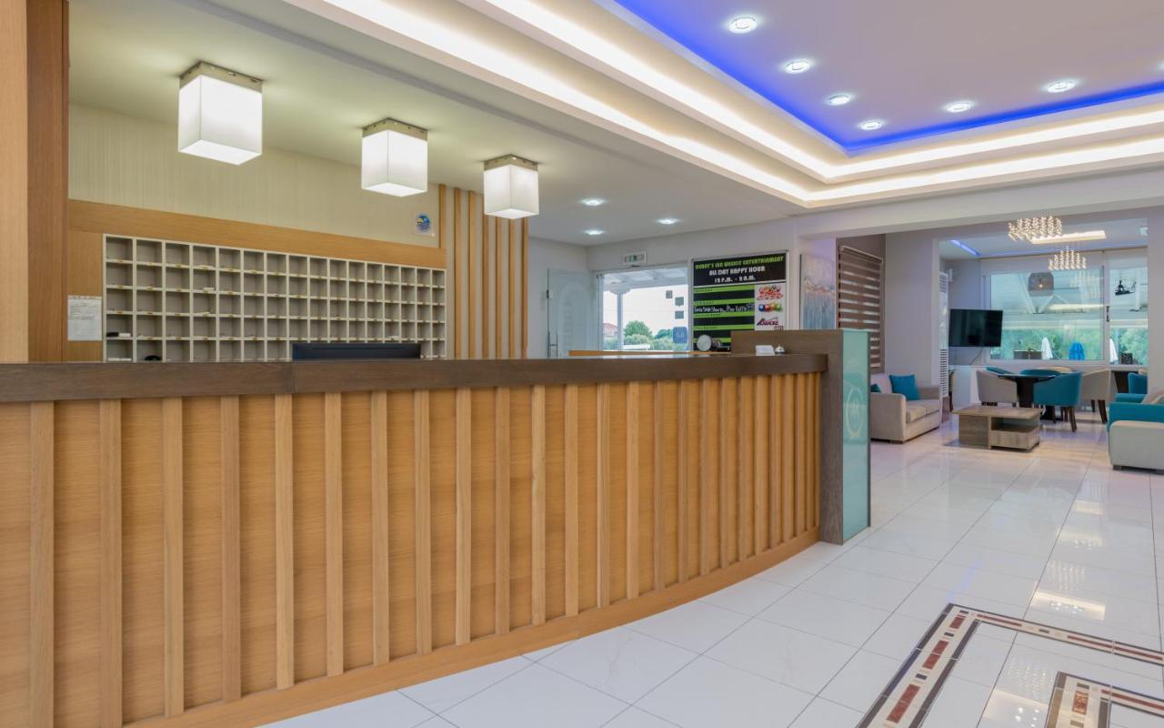 Denny'S Inn Kalamaki  Ngoại thất bức ảnh