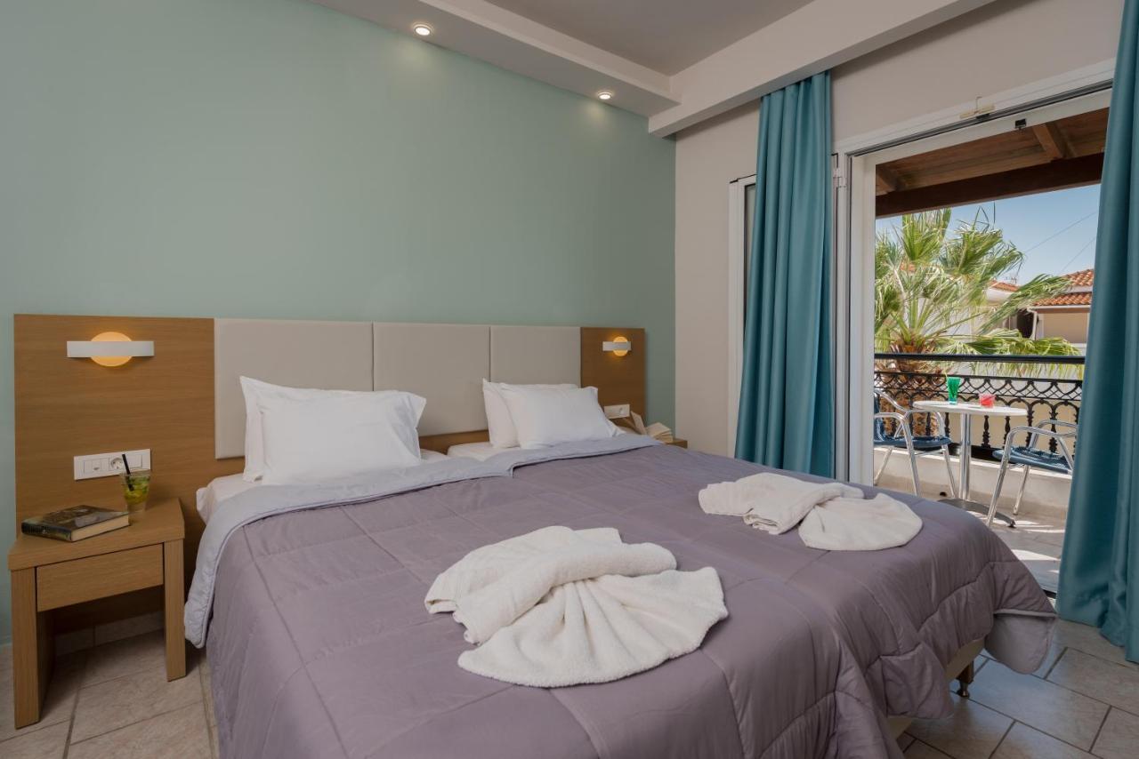 Denny'S Inn Kalamaki  Ngoại thất bức ảnh